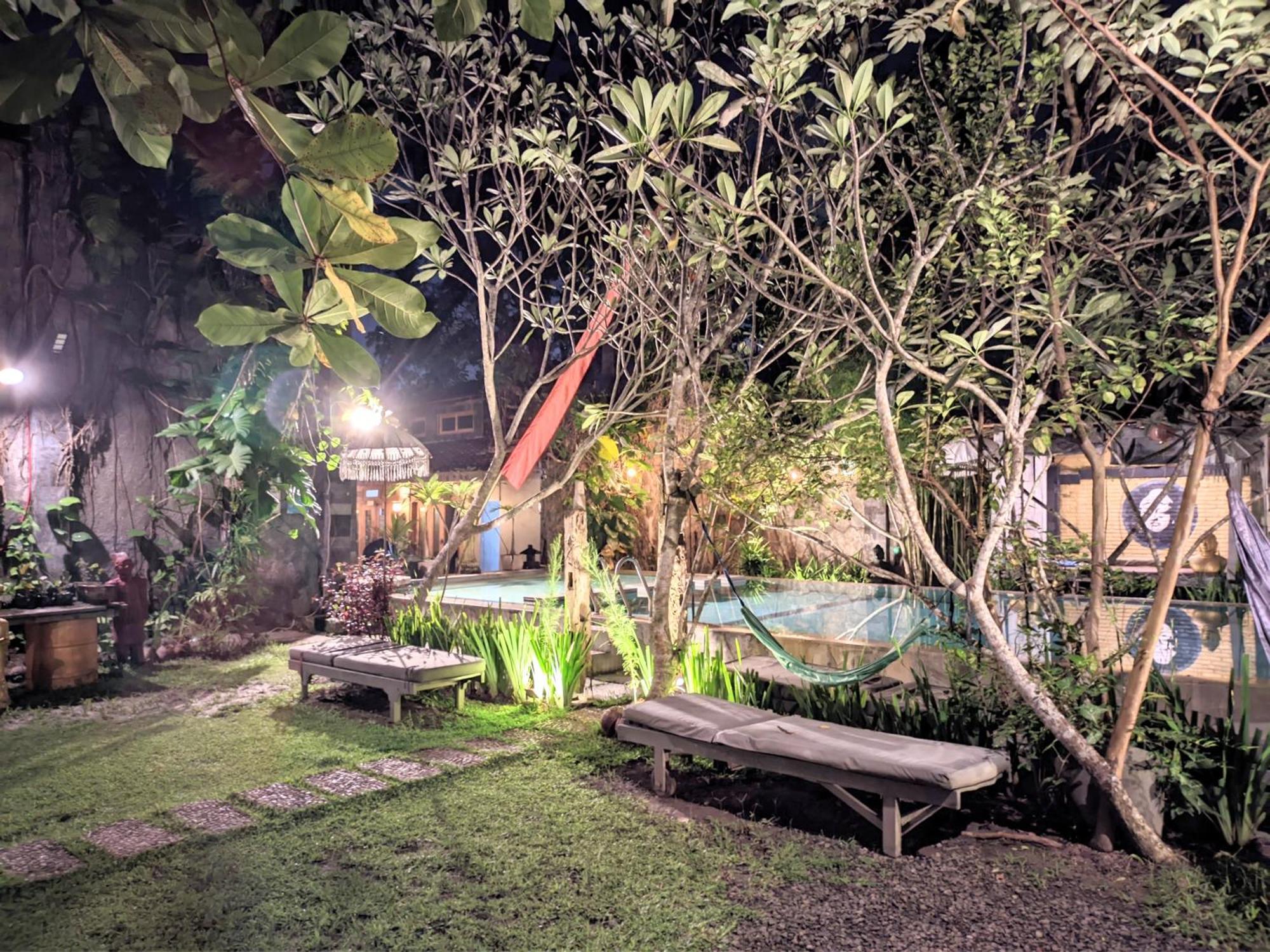 阿斯图迪画廊民宿旅馆 日惹 外观 照片